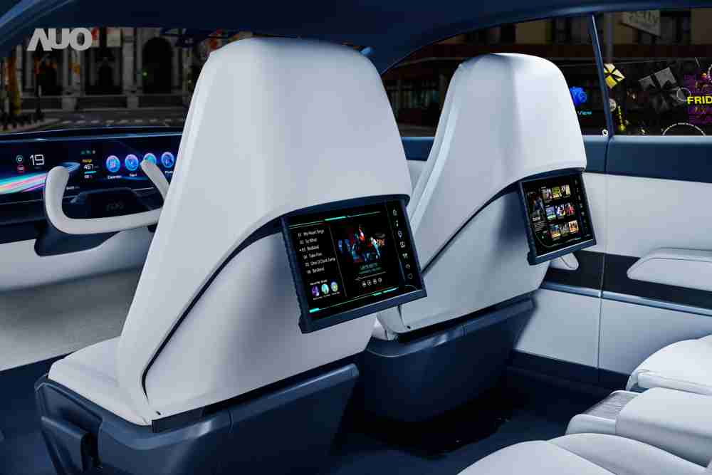 尊龙集团将于CES 展示全新Smart Cockpit 2024，，可紧密串连使用者多元需求，，并革新座舱内部的应用和设计，，，带来身历其境且引人入胜的视觉飨宴，，，，满足驾乘人员的全方位体验